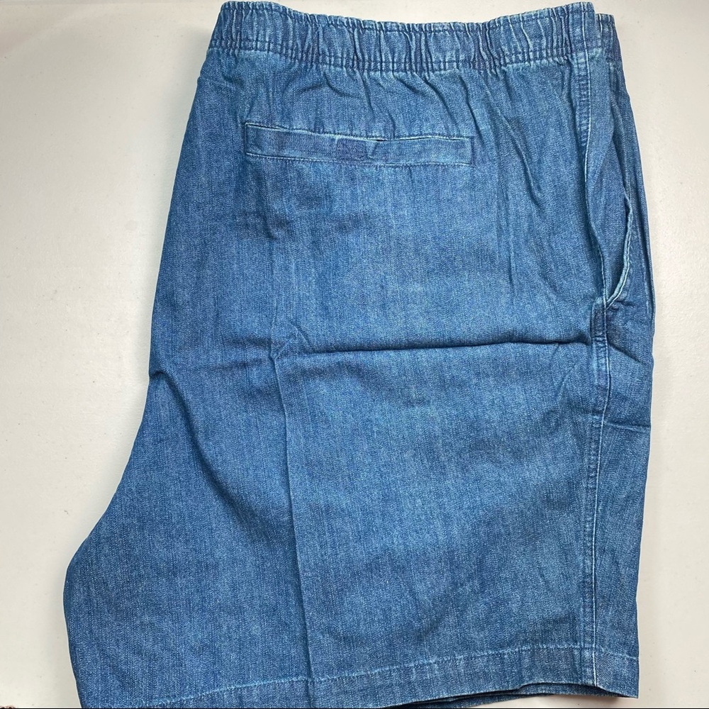 NWT Faded Glory Pull On Denim Shorts 5XL (56-58)
